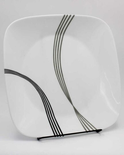 Corelle curved lines plate