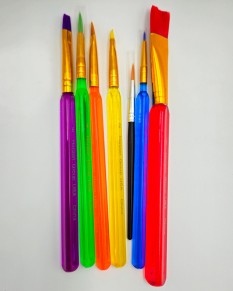 Colorful Brush Set (7 pc.)